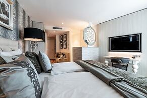 BLOCK Hotel & Living