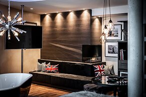 BLOCK Hotel & Living