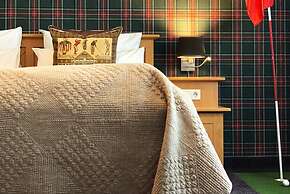 BLOCK Hotel & Living