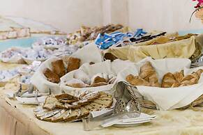 Colonna Beach Hotel Marinella