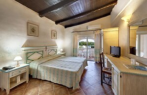 Colonna Beach Hotel Marinella