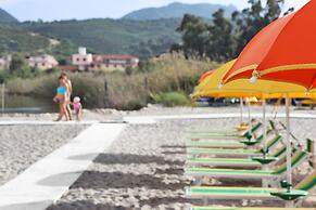 Colonna Beach Hotel Marinella