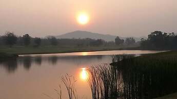 Lake View Resort & Golf Club