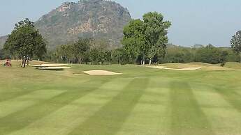 Lake View Resort & Golf Club