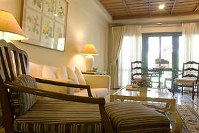 Lake View Resort & Golf Club