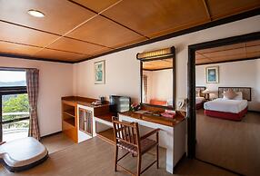 Imperial Phukaew Hill Resort