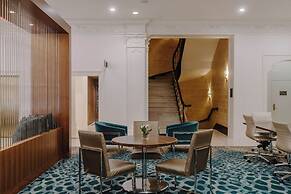 Club Quarters Hotel Downtown, Houston