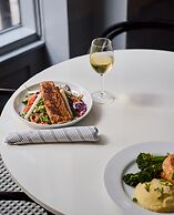 Club Quarters Hotel Downtown, Houston