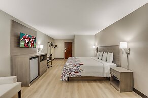 Red Roof Inn & Suites Newport – Middletown, RI