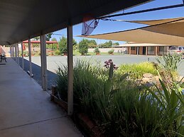 Settlement Motor Inn, Deniliquin