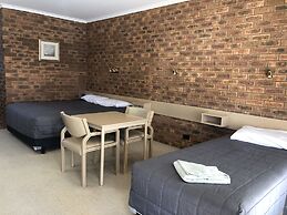 Settlement Motor Inn, Deniliquin