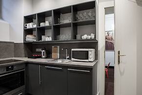 Old Town Square Residence by Emblem