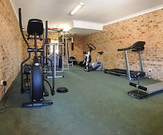 Best Western Plus Ambassador Orange