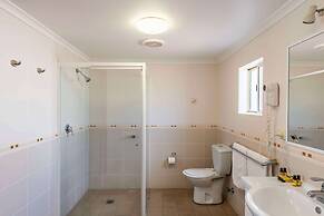 Best Western Plus Ambassador Orange