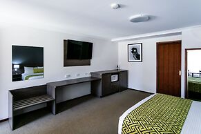 Best Western Plus Ambassador Orange