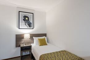 Best Western Plus Ambassador Orange