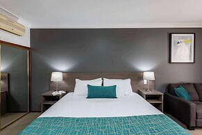 Best Western Plus Ambassador Orange