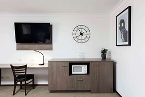 Best Western Plus Ambassador Orange