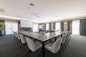 Best Western Plus Ambassador Orange