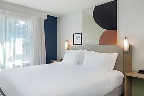 Spark by Hilton Summerville