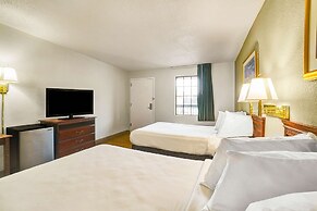 Motel 6 Lester, PA - Philadelphia Airport