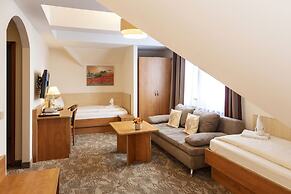 Hotel Maximilian