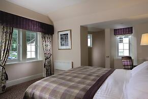 Macdonald Forest Hills Hotel & Spa