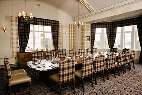 Macdonald Forest Hills Hotel & Spa