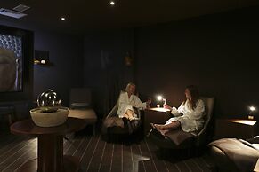 Macdonald Forest Hills Hotel & Spa