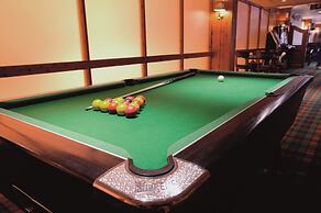 Macdonald Forest Hills Hotel & Spa