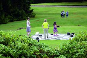 Macdonald Forest Hills Hotel & Spa