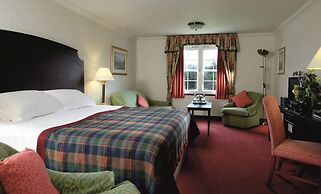 Macdonald Forest Hills Hotel & Spa