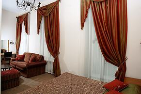 Marco Polo Boutique Hotel