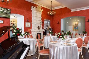 Marco Polo Boutique Hotel