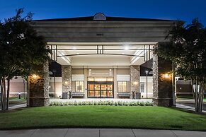 Staybridge Suites Chantilly - Dulles Airport by IHG