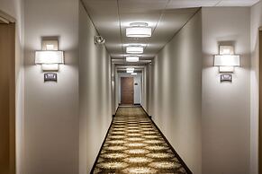 Staybridge Suites Chantilly - Dulles Airport by IHG