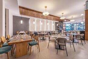 Sural Saray Hotel