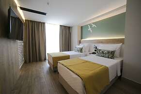 Sailor's Beach Club - All Inclusive