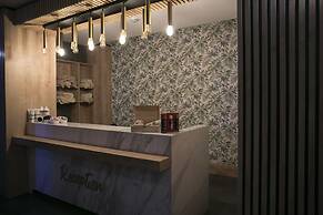 Sailor's Beach Club - All Inclusive