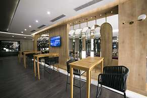 Sailor's Beach Club - All Inclusive