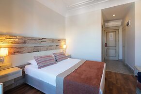 Aspen Hotel - Special Class