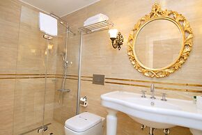 Aspen Hotel - Special Class