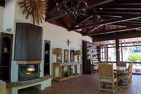 Aspen Hotel - Special Class