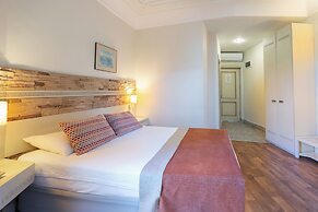 Aspen Hotel - Special Class