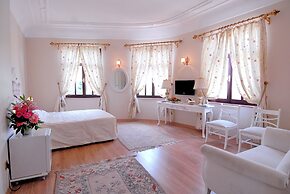 Aspen Hotel - Special Class