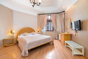 Aspen Hotel - Special Class