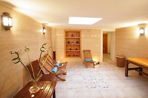 Aspen Hotel - Special Class