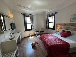 Aspen Hotel - Special Class