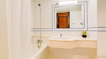 Auramar Beach Resort