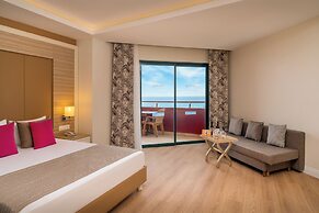 Delphin Deluxe Resort Hotel - All Inclusive
